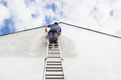 Peinture extérieure à la Versanne — façades et ravalement